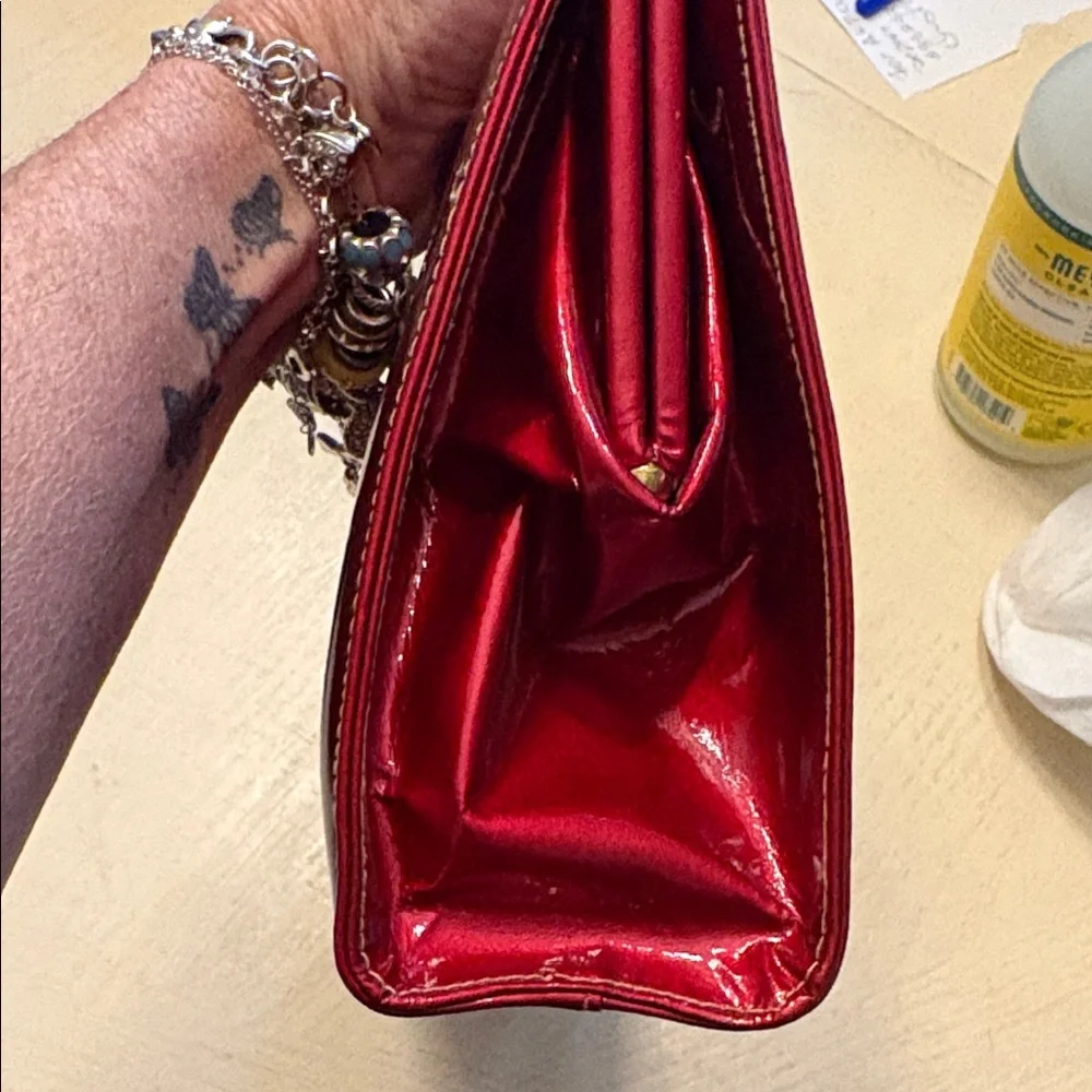 Elegant vintage Red Women's Handbag - Picture 7 of 9